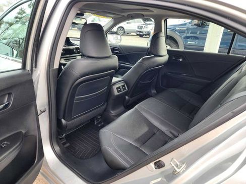 Used 2013 Honda Accord EX-L image 12