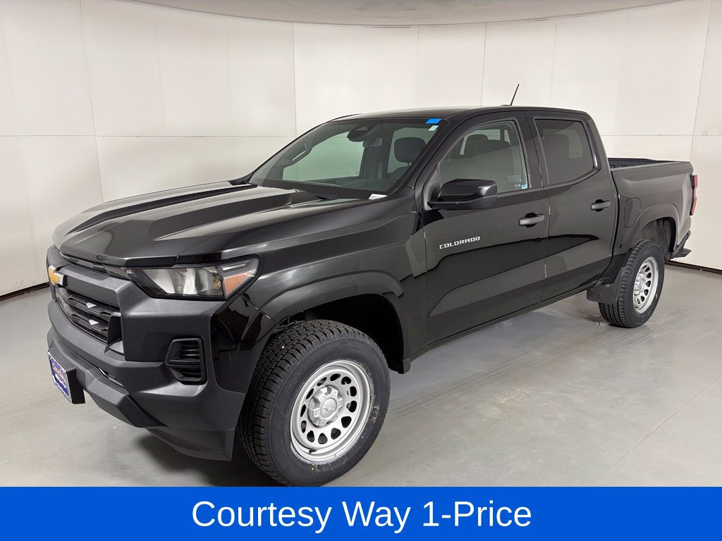 Used 2023 Chevrolet Colorado W/T w/ WT Convenience Package II RWD image 5