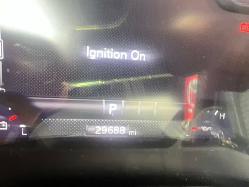 Used 2025 RAM 1500 Big Horn AWD/4WD image 4