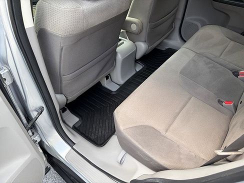 Used 2014 Honda CR-V EX image 30
