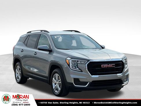 Certified 2024 GMC Terrain SLE w/ Driver Convenience Package AWD/4WD image 7