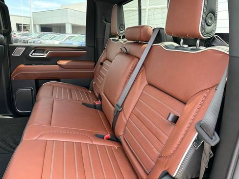 New 2026 GMC Sierra 2500 Denali Ultimate AWD/4WD image 21