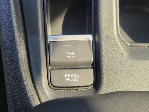 Used 2023 Honda Accord EX image 28