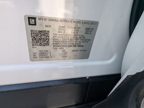 Used 2019 Chevrolet Equinox LT FWD image 29