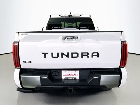 Used 2022 Toyota Tundra Limited AWD/4WD image 8