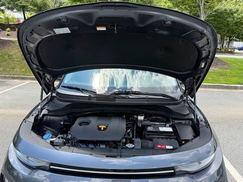 Used 2020 Kia Soul LX FWD image 20