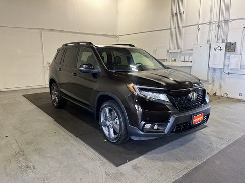 Used 2020 Honda Passport Touring image 3