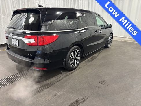 Used 2019 Honda Odyssey Elite image 3