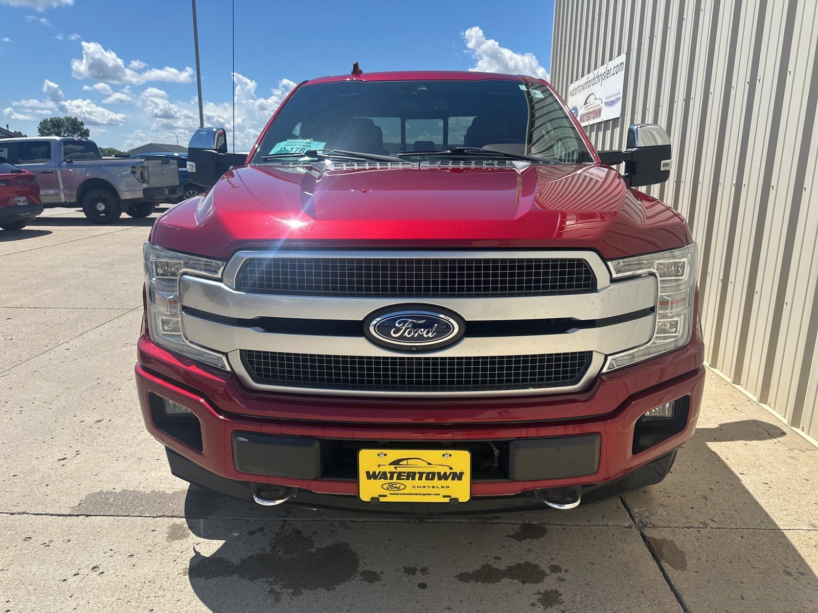 Used 2018 Ford F150 Platinum w/ Equipment Group 701A Luxury AWD/4WD image 3
