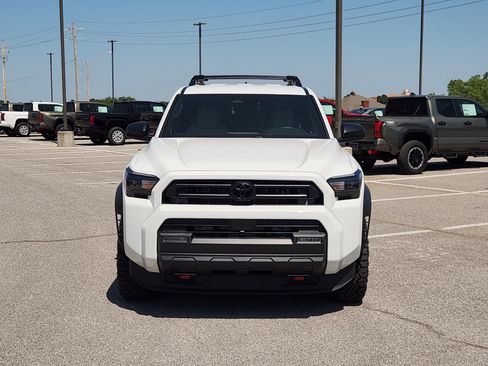New 2026 Toyota 4Runner SR5 AWD/4WD image 6