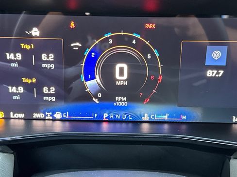 New 2026 Chevrolet Colorado ZR2 w/ Midnight Edition AWD/4WD image 22