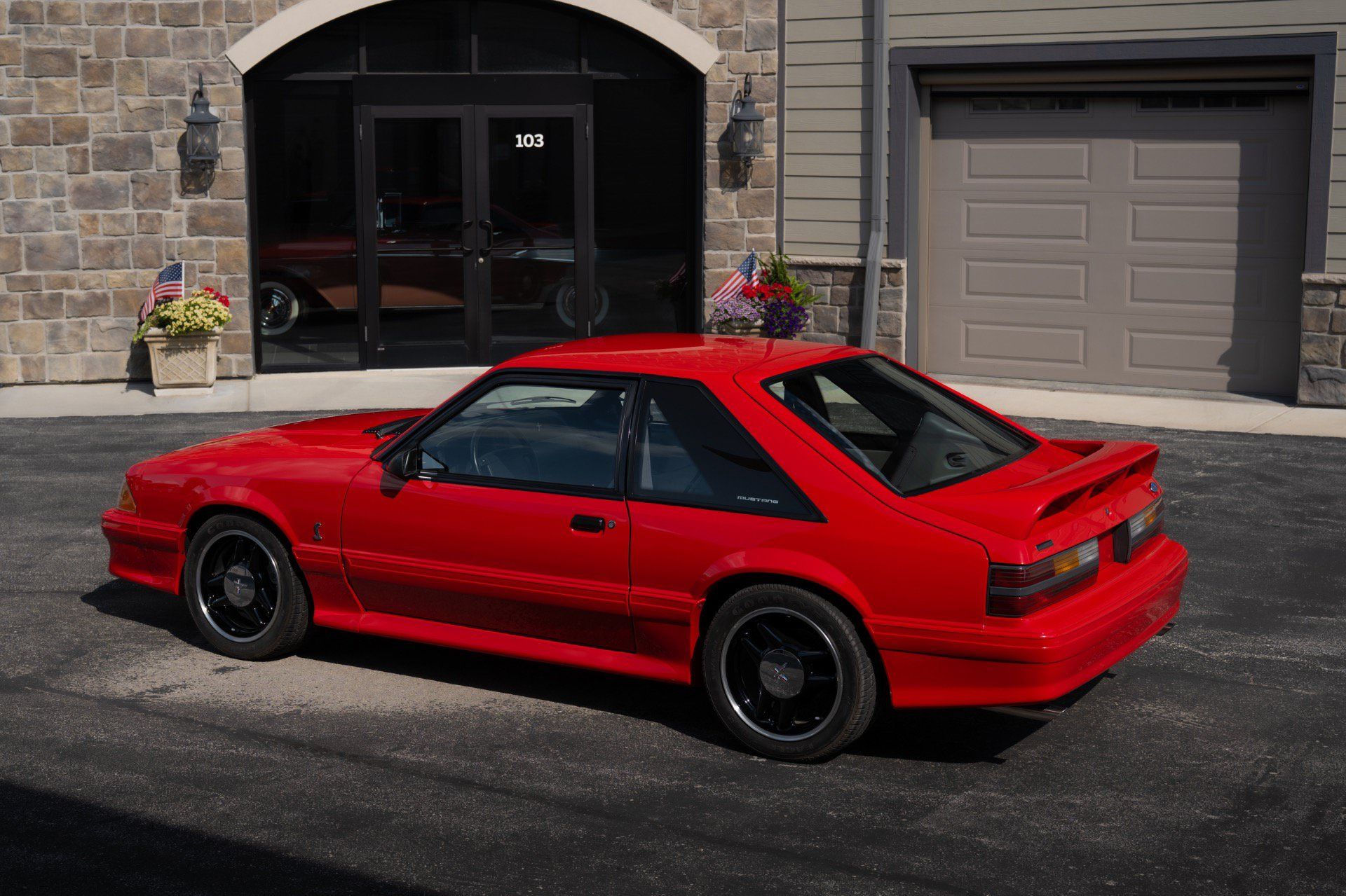 Used 1993 Ford Mustang Cobra RWD image 5