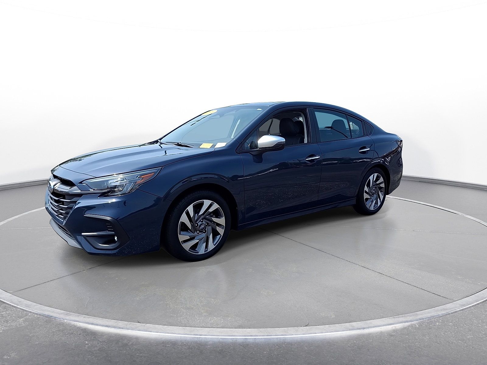 Used 2025 Subaru Legacy Touring XT AWD/4WD image 4