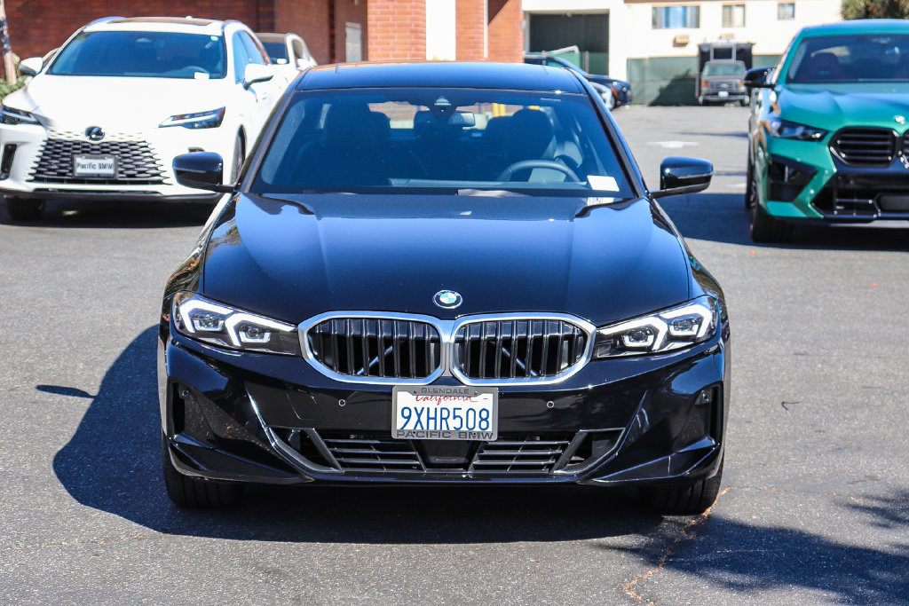 Used 2026 BMW 330i xDrive Sedan w/ Convenience Package AWD/4WD image 2