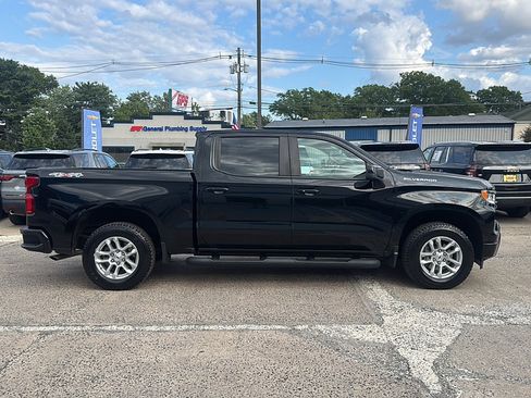 Used 2023 Chevrolet Silverado 1500 RST w/ Protection Package AWD/4WD image 9