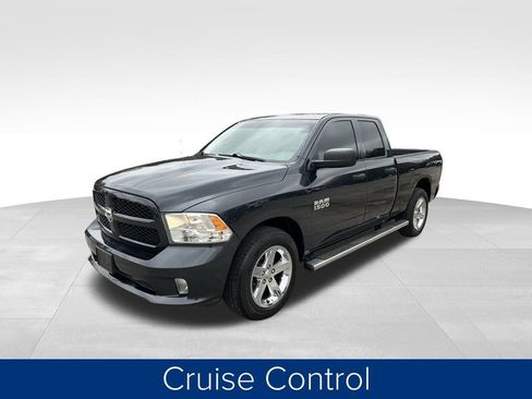 Used 2015 RAM 1500 Express image 11