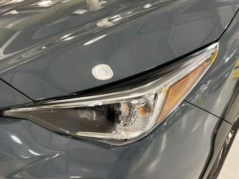 Used 2024 Subaru Crosstrek 2.0i Premium image 7