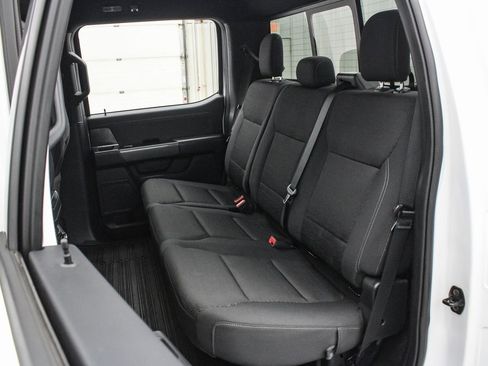 Certified 2022 Ford F150 XLT w/ Equipment Group 302A High image 19