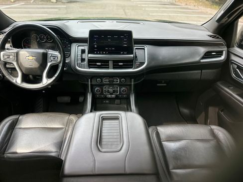 Used 2021 Chevrolet Suburban LT image 22
