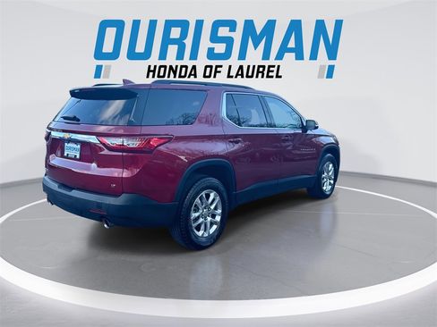 Used 2019 Chevrolet Traverse LT image 8