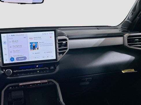 New 2026 Toyota Tundra Limited AWD/4WD image 24