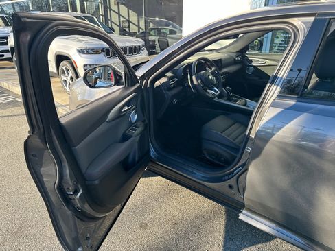 New 2024 Dodge Hornet R/T Plus w/ Tech Pack Plus w/o Parking image 15