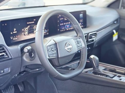 New 2026 Nissan Sentra SV w/ SV Convenience Package FWD image 11