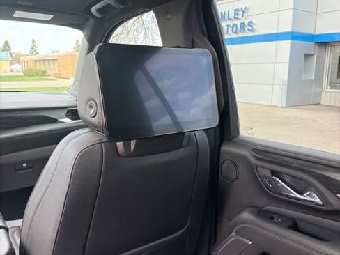 Used 2021 GMC Yukon Denali w/ Denali Ultimate Package AWD/4WD image 6