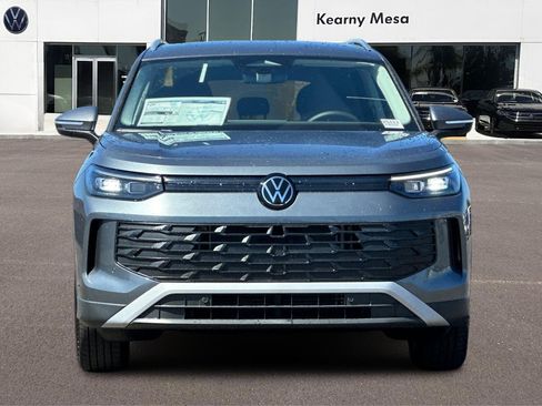 New 2025 Volkswagen Tiguan S image 9