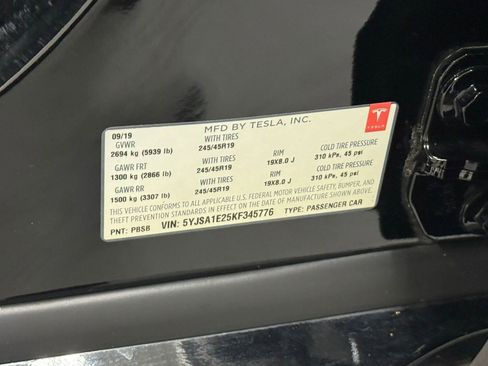 Used 2019 Tesla Model S Long Range AWD/4WD image 49
