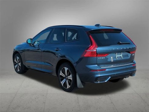 Used 2025 Volvo XC60 T8 Core w/ Protection Package Premier image 4