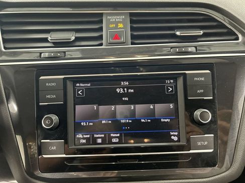 Used 2018 Volkswagen Tiguan S w/ 3rd Row Seat Package AWD/4WD image 14