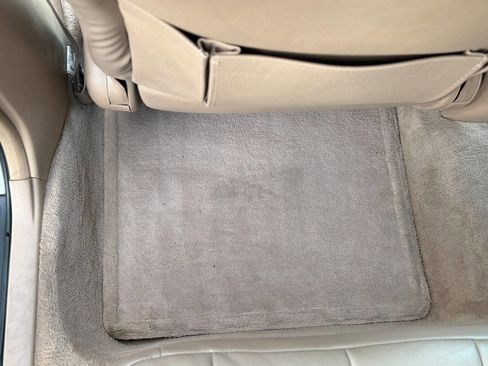 Used 1996 Toyota Avalon XLS image 30