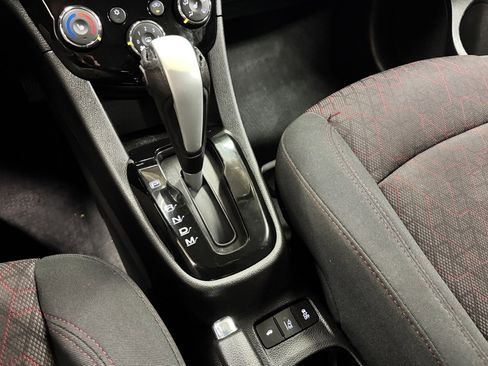 Used 2017 Chevrolet Sonic LT w/ Convenience Package image 25