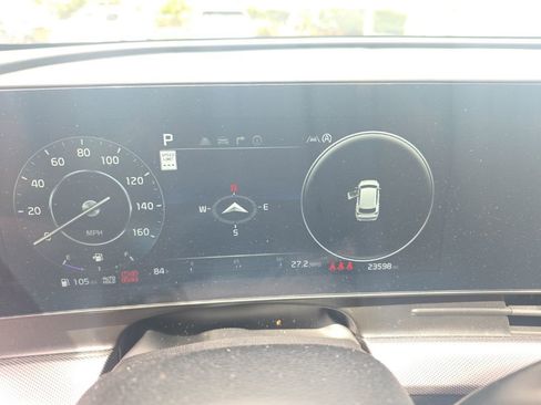 Used 2024 Kia Sportage SX image 4