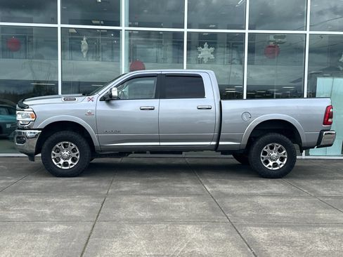 Used 2022 RAM 2500 Laramie AWD/4WD image 6