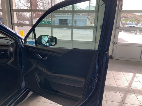 Used 2022 Subaru Outback Premium image 20