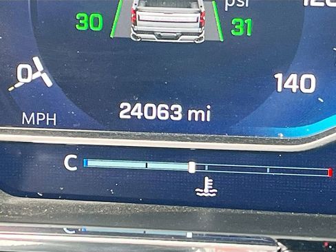 Used 2024 Chevrolet Silverado 1500 LTZ image 12