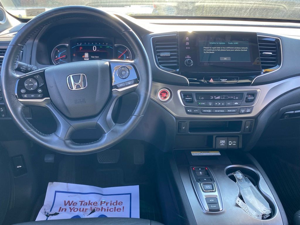Used 2022 Honda Pilot Special Edition image 9