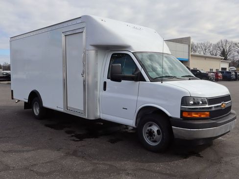 New 2026 Chevrolet Express 3500 w/ Power Convenience Package RWD image 2