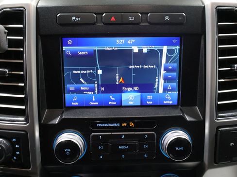 Used 2019 Ford F150 Platinum w/ Equipment Group 701A Luxury AWD/4WD image 33
