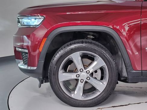Used 2021 Jeep Grand Cherokee L Limited AWD/4WD image 11