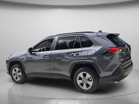Used 2023 Toyota RAV4 XLE FWD image 8