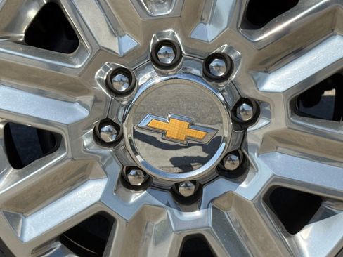 Used 2025 Chevrolet Silverado 3500 High Country w/ Technology Package image 20