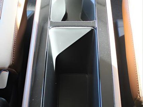 New 2026 Nissan Pathfinder Platinum AWD/4WD image 35