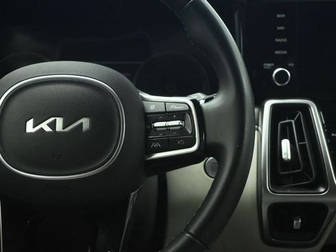 Used 2023 Kia Sorento S w/ Panoramic Sunroof Package FWD image 43