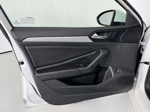 Used 2025 Volkswagen Jetta S FWD image 19