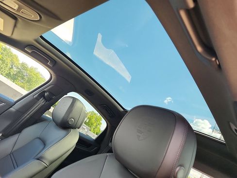 New 2026 Porsche Cayenne S image 12