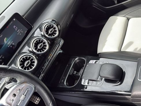 Used 2019 Mercedes-Benz A 220 4MATIC image 21