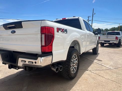 Used 2021 Ford F250 Lariat w/ Lariat Ultimate Package AWD/4WD image 3